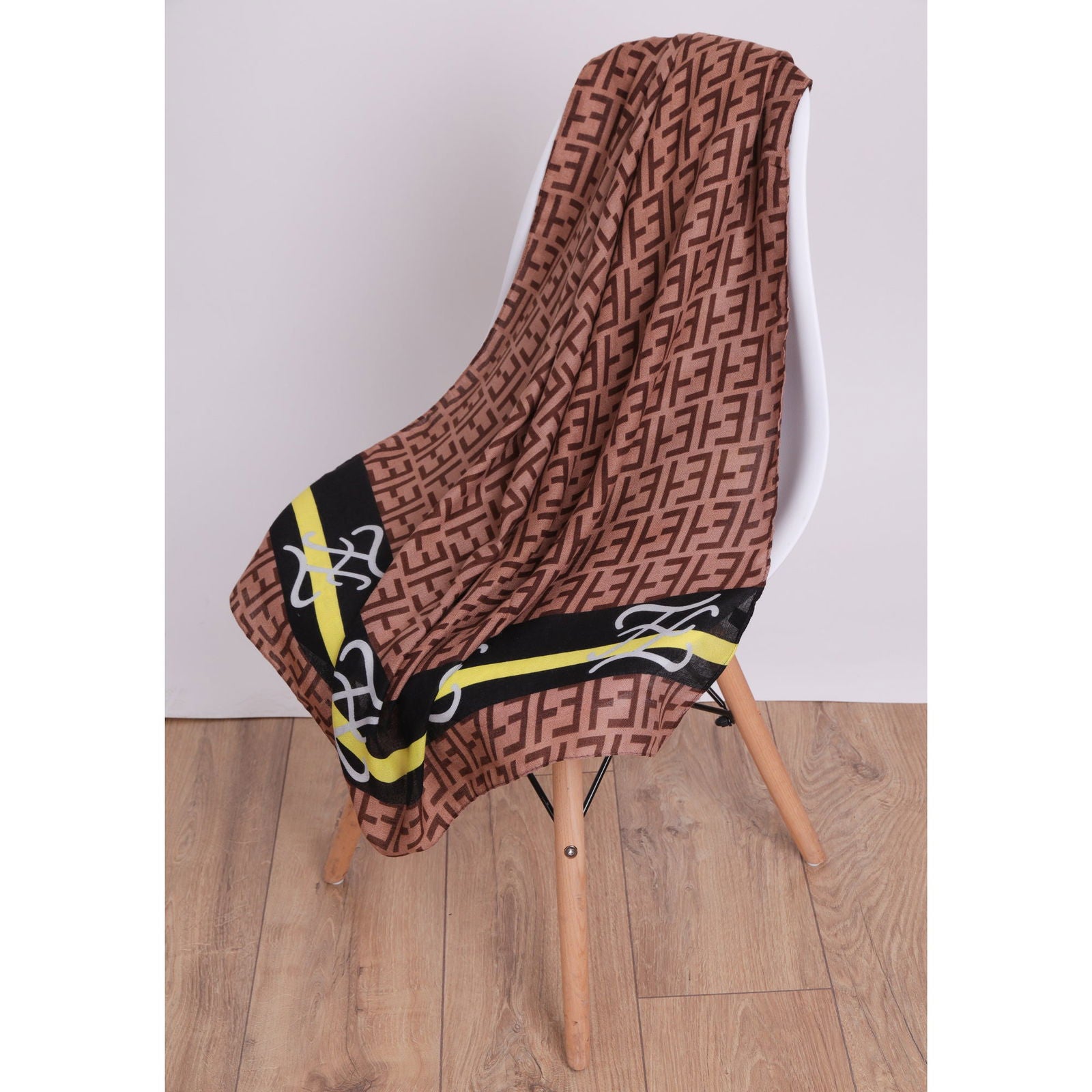 Szal SOFT EMBRACE HAGNE