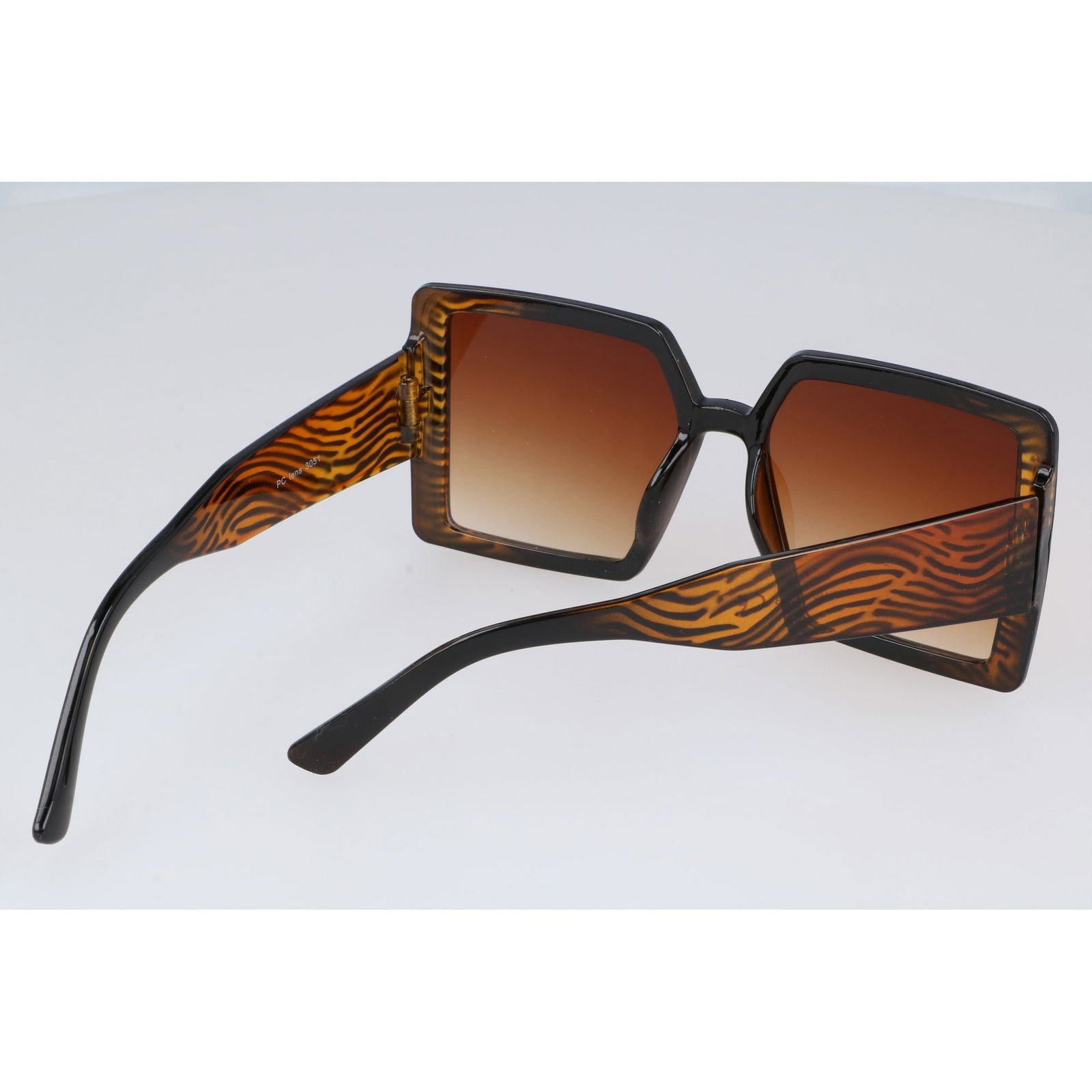 #tag2#, #tag1# - HAGNE