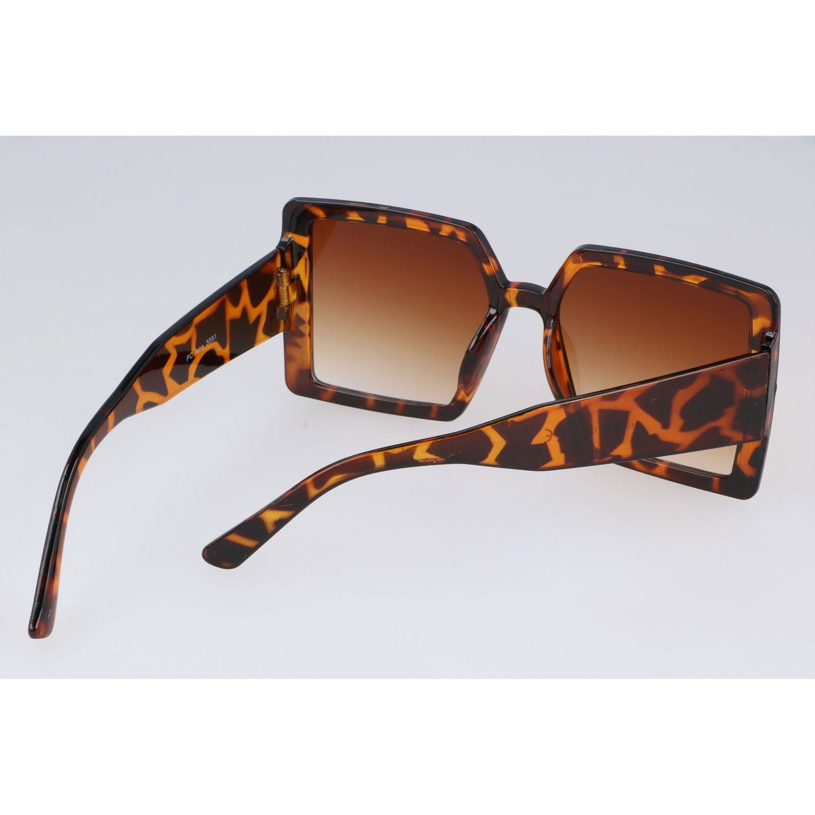 #tag2#, #tag1# - HAGNE