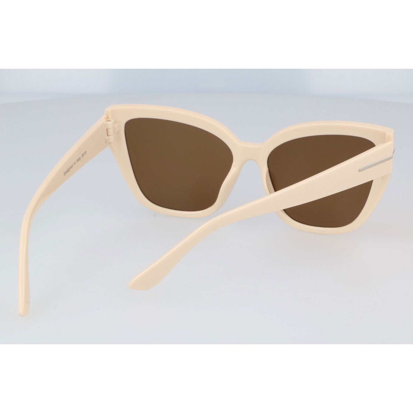 #tag2#, #tag1# - HAGNE